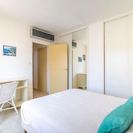Apartment Les Ilaires By Interhome Le Lavandou Luaran gambar