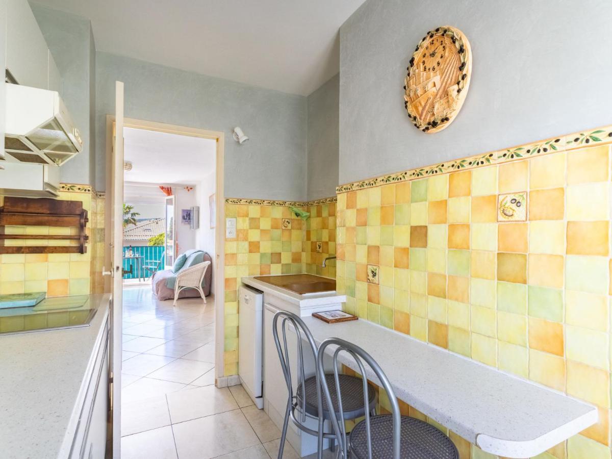 Apartment Les Ilaires By Interhome Le Lavandou Luaran gambar