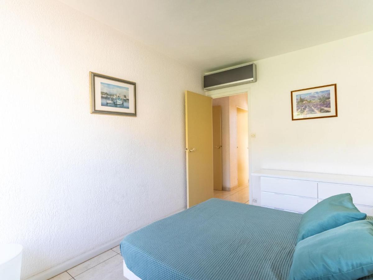 Apartment Les Ilaires By Interhome Le Lavandou Luaran gambar