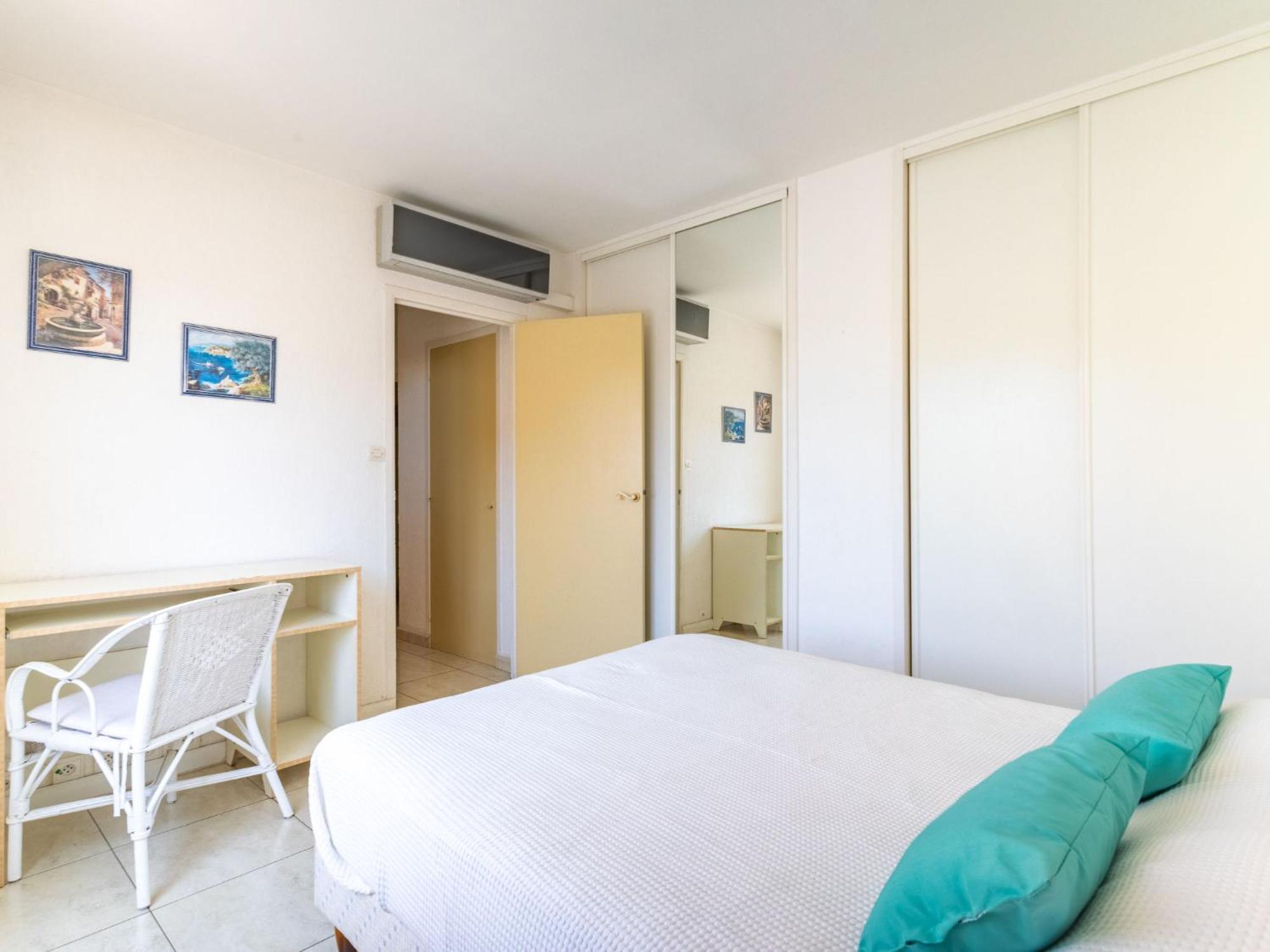 Apartment Les Ilaires By Interhome Le Lavandou Luaran gambar