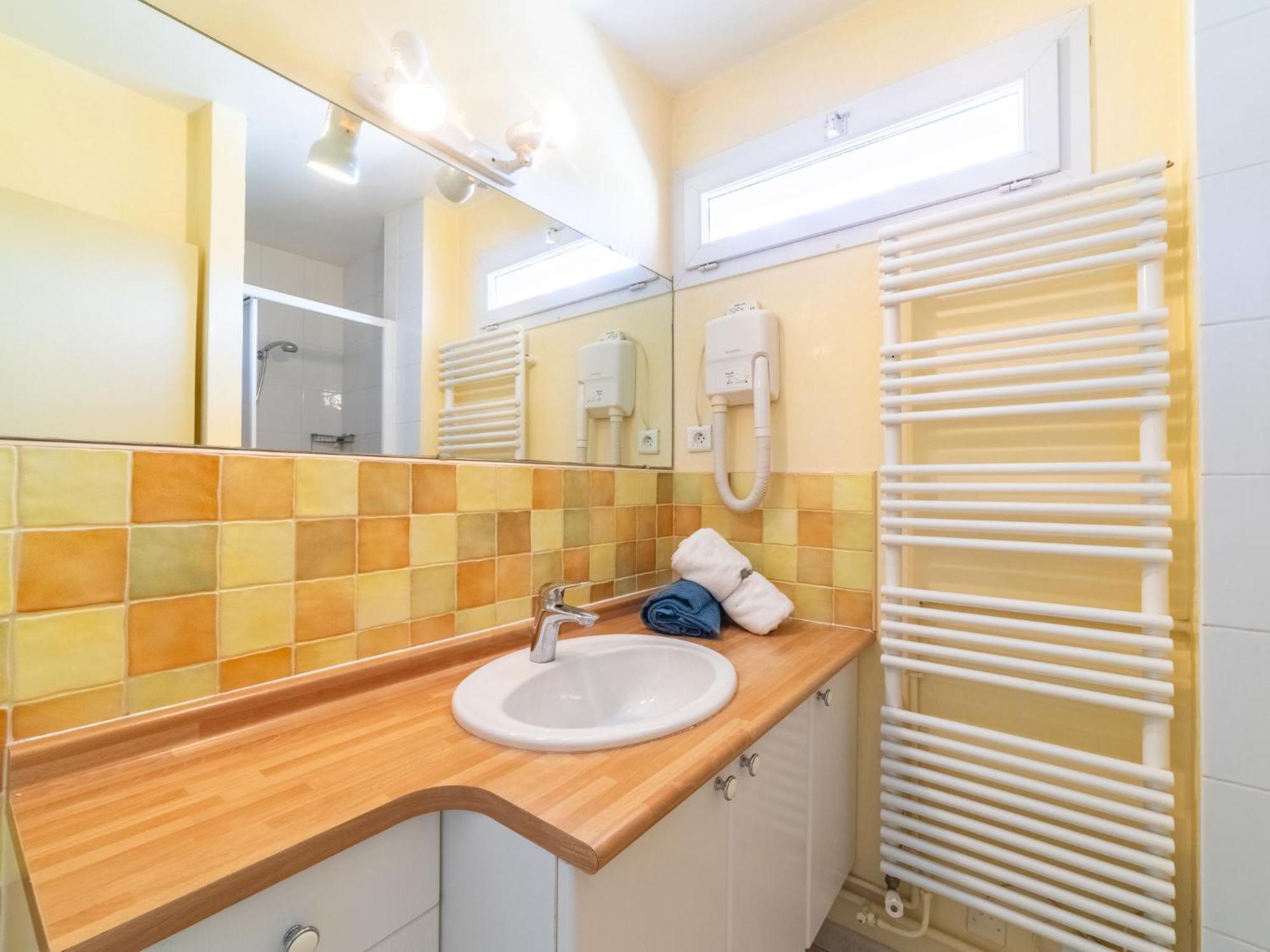 Apartment Les Ilaires By Interhome Le Lavandou Luaran gambar